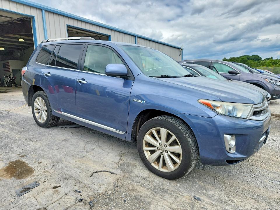 Photo 4 from auction – 2013 TOYOTA HIGHLANDER with VIN JTEDC3EH9D2013182