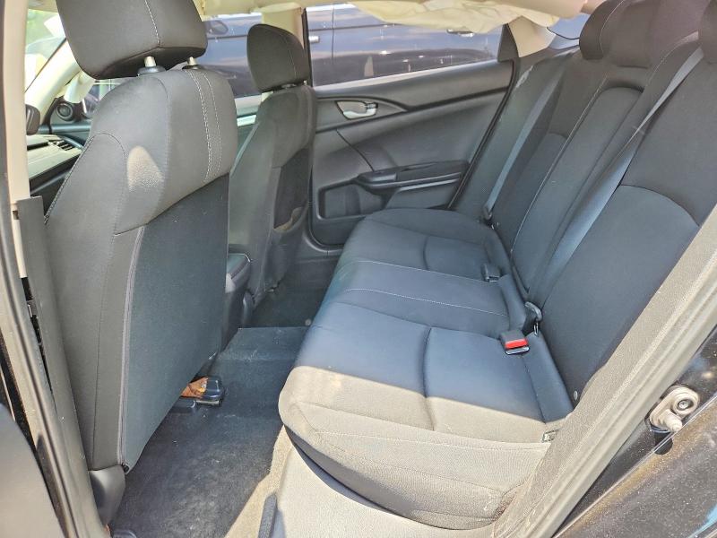 Photo 10 from auction – 2018 HONDA CIVIC with VIN 2HGFC2F77JH581965