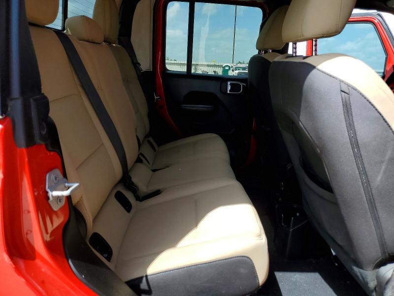 Photo 10 from auction – 2020 JEEP GLADIATOR with VIN 1C6HJTAG0LL108335
