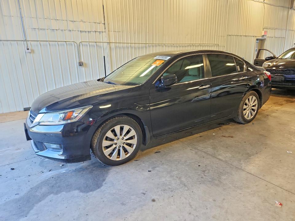 HONDA ACCORD 2014 with VIN 1HGCR2F88EA193643 - Photo from auction
