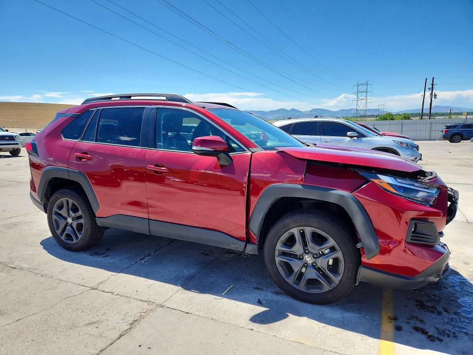 Photo 4 from auction – 2024 TOYOTA RAV4 with VIN 2T3J1RFV2RW460343