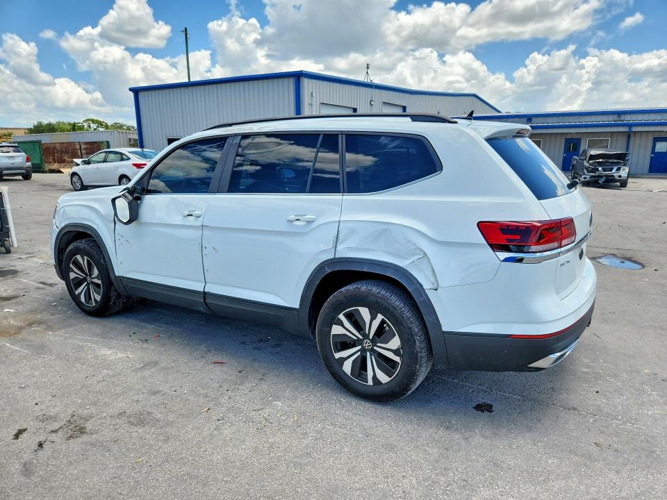 Photo 2 from auction – 2023 VOLKSWAGEN ATLAS with VIN 1V2WR2CA1PC508002