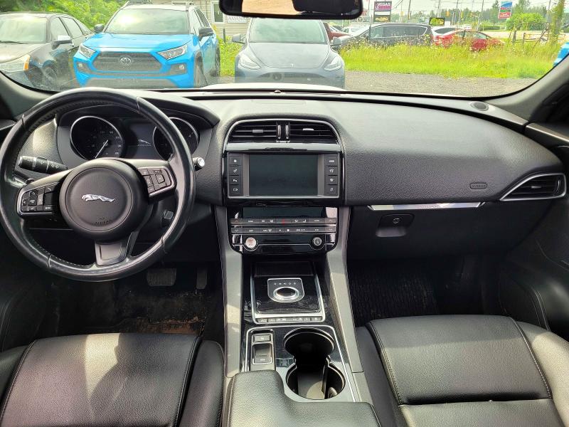 Photo 9 from auction – 2017 JAGUAR F-PACE with VIN SADCJ2BN0HA092722