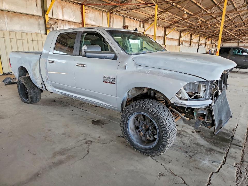Photo 4 from auction – 2018 RAM 2500 with VIN 3C6UR5ML1JG333840