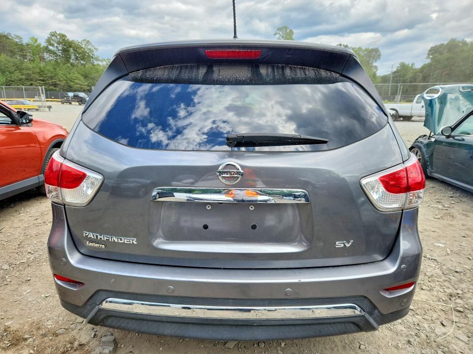 Photo 6 from auction – 2015 NISSAN PATHFINDER with VIN 5N1AR2MNXFC629716