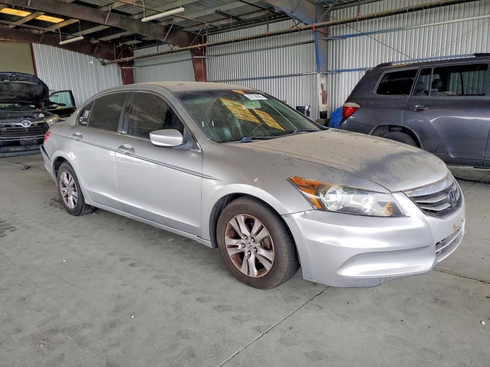 Photo 4 from auction – 2012 HONDA ACCORD with VIN 1HGCP2F64CA071038