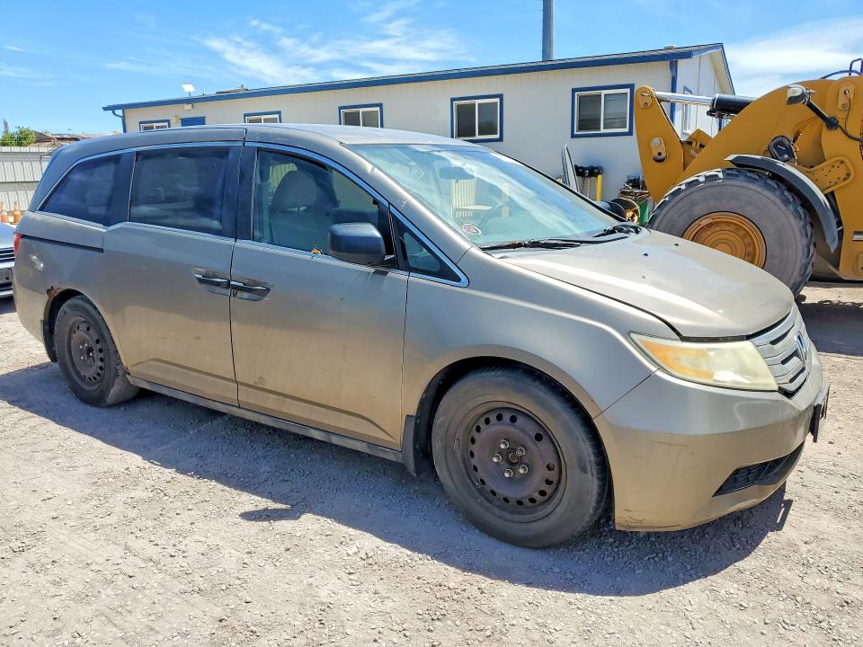 Photo 4 from auction – 2011 HONDA ODYSSEY with VIN 5FNRL5H22BB060657