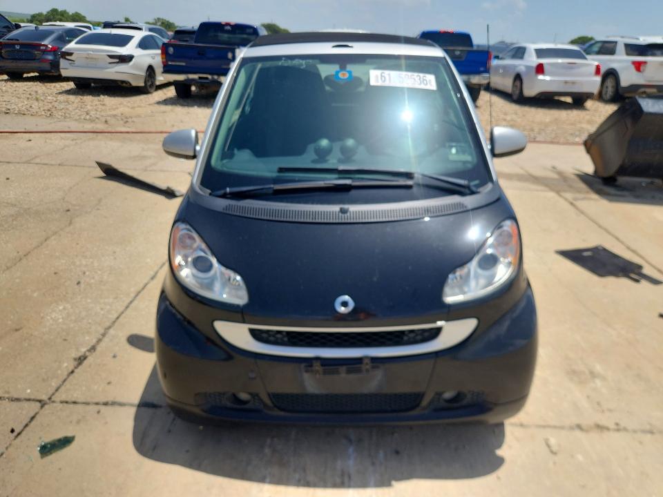 Photo 5 from auction – 2011 SMART FORTWO with VIN WMEEK3BA7BK510927