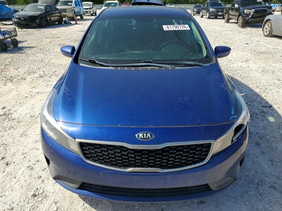 Photo 5 from auction – 2017 KIA FORTE with VIN 3KPFL4A76HE138570