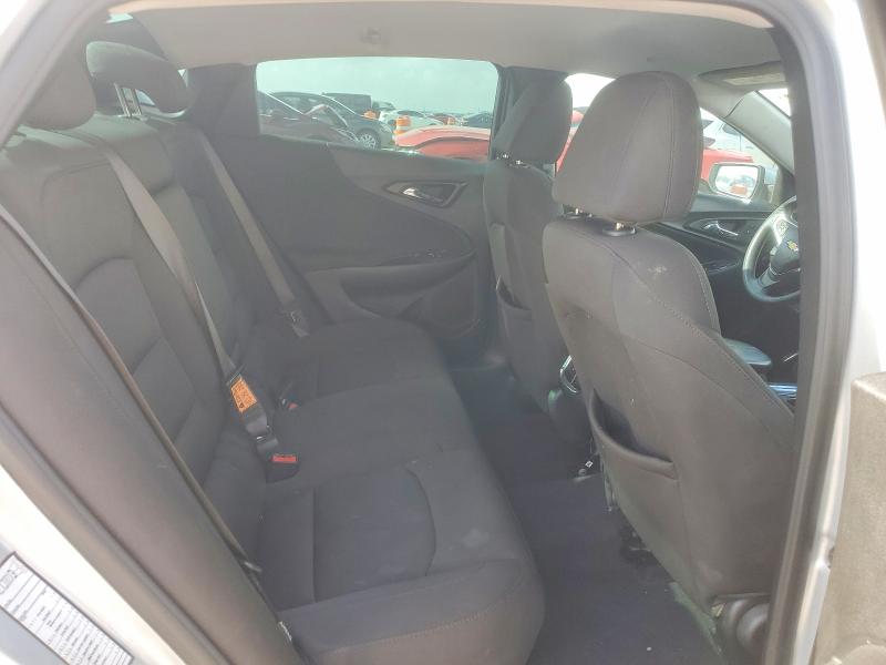 Photo 10 from auction – 2020 CHEVROLET MALIBU with VIN 1G1ZD5ST8LF044581