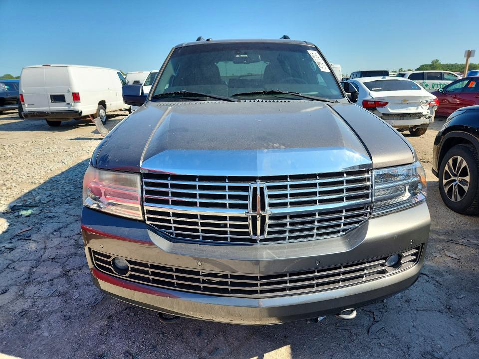 Photo 5 from auction – 2014 LINCOLN NAVIGATOR with VIN 5LMJJ2H5XEEL07269