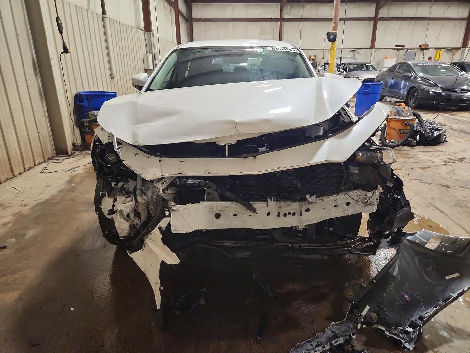 Photo 5 from auction – 2025 MAZDA CX-30 with VIN 3MVDMBAM5SM850952