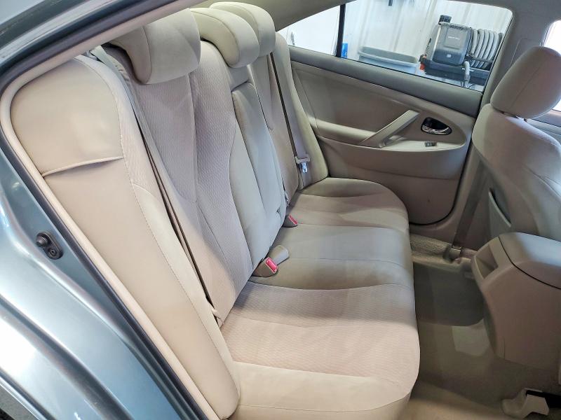 Photo 10 from auction – 2011 TOYOTA CAMRY with VIN 4T1BF3EK8BU684130