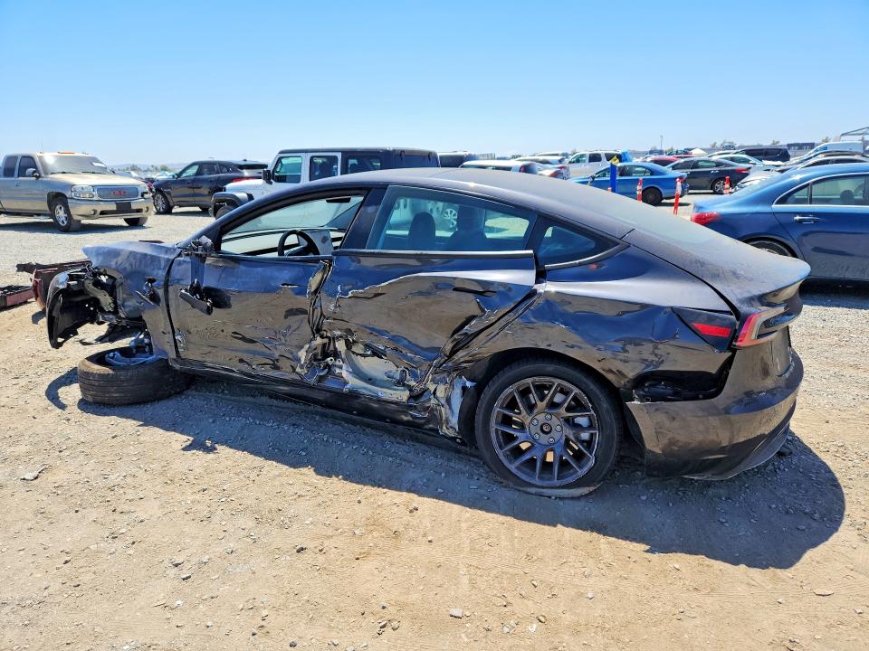 Photo 2 from auction – 2025 TESLA MODEL 3 with VIN 5YJ3E1EA6SF900945