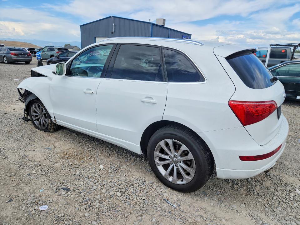 Photo 2 from auction – 2011 AUDI Q5 with VIN WA1LFAFP6BA100018
