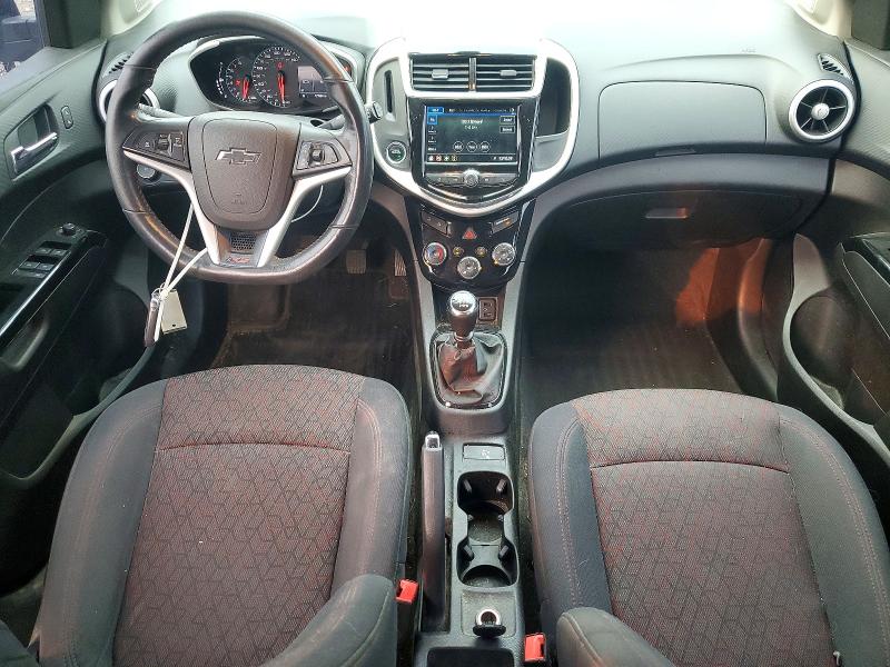 Снимка 8 от търг – 2019 CHEVROLET SONIC с VIN 1G1JC6SB2K4121002