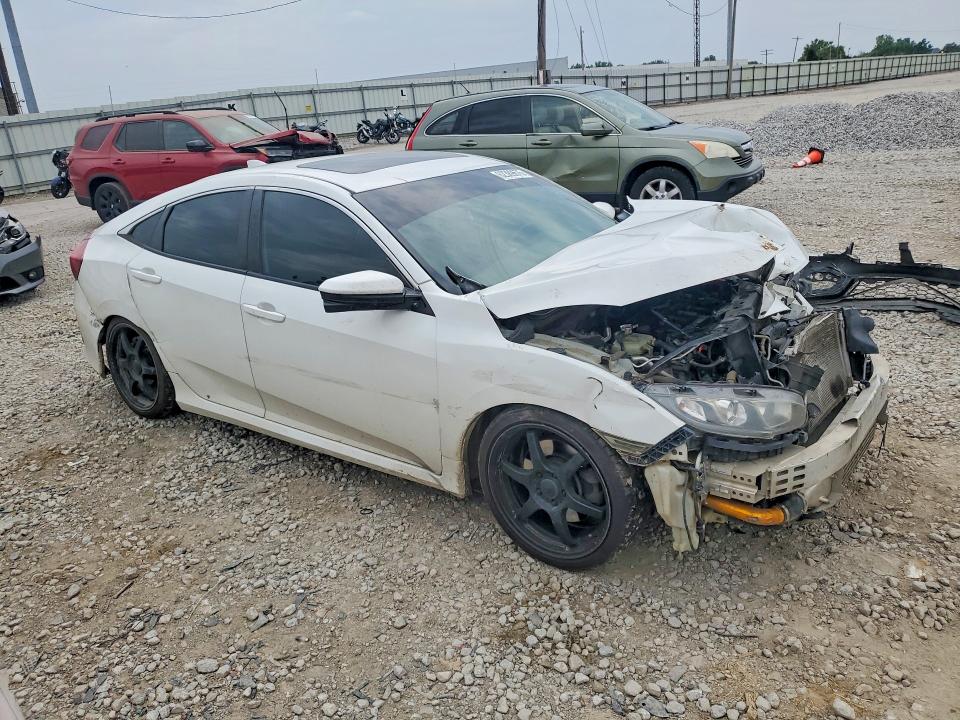 Photo 4 from auction – 2017 HONDA CIVIC with VIN 2HGFC1E55HH705607