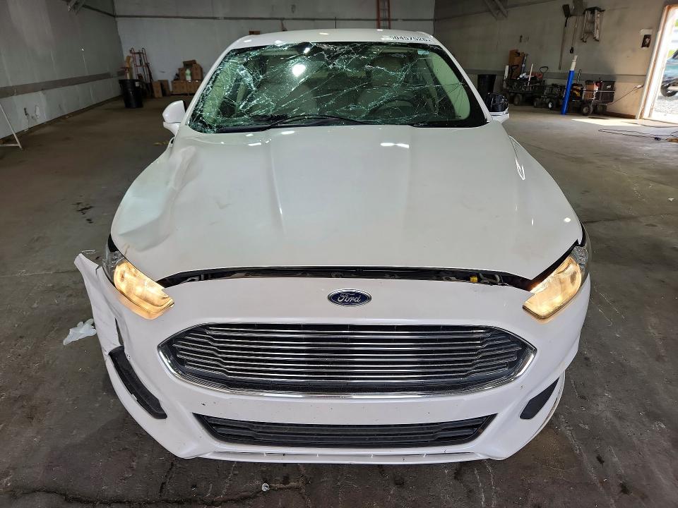 Photo 5 from auction – 2015 FORD FUSION with VIN 3FA6P0H72FR193239