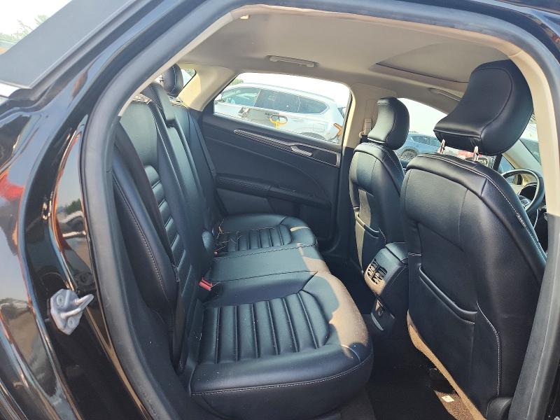 Photo 10 from auction – 2019 FORD FUSION with VIN 3FA6P0CD1KR245290