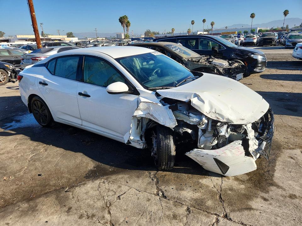 Photo 4 from auction – 2024 NISSAN SENTRA with VIN 3N1AB8BV4RY244407