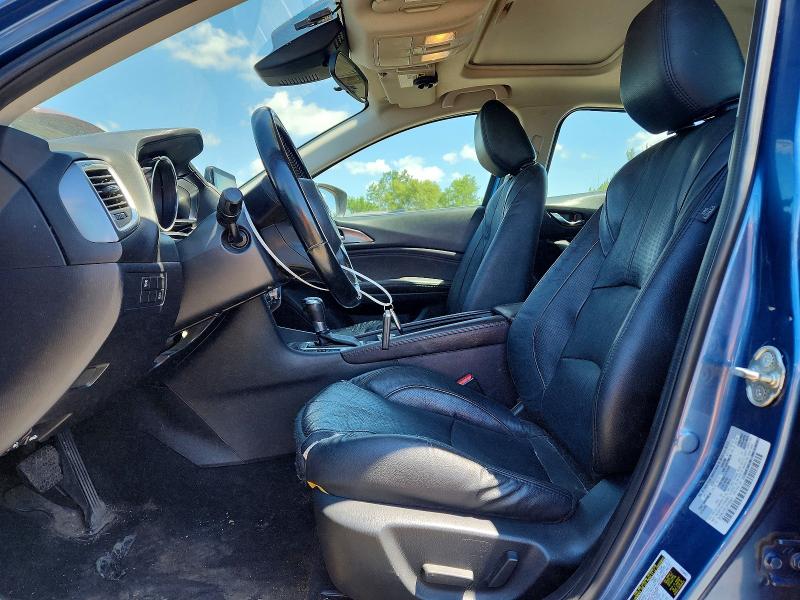 Photo 7 from auction – 2018 MAZDA 3 with VIN 3MZBN1M33JM166481
