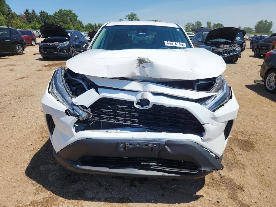 Photo 5 from auction – 2023 TOYOTA RAV4 with VIN 2T3F1RFV9PW379603