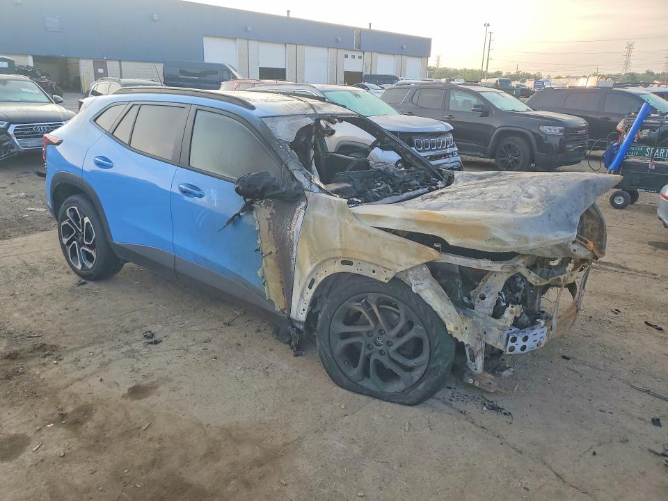 Photo 4 from auction – 2024 CHEVROLET TRAX with VIN KL77LJE22RC157558