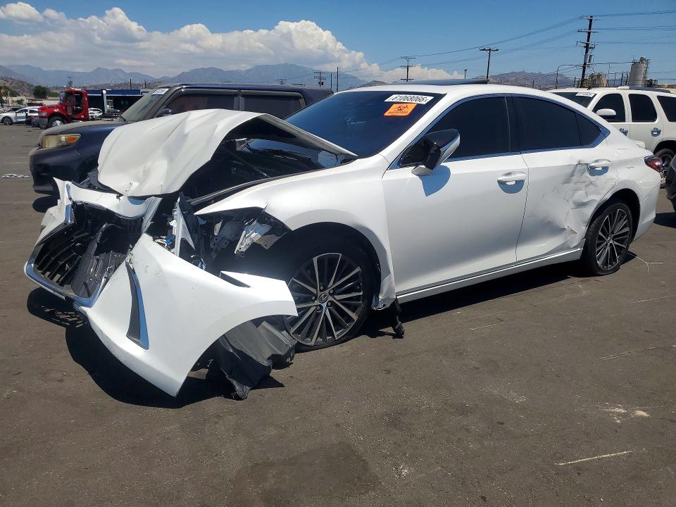 2024 LEXUS ES 300H - Търг №61068066