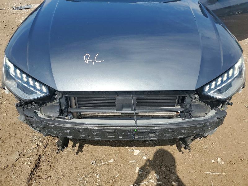 Photo 11 from auction – 2024 AUDI A4 with VIN WAUFAAF4XRN008532