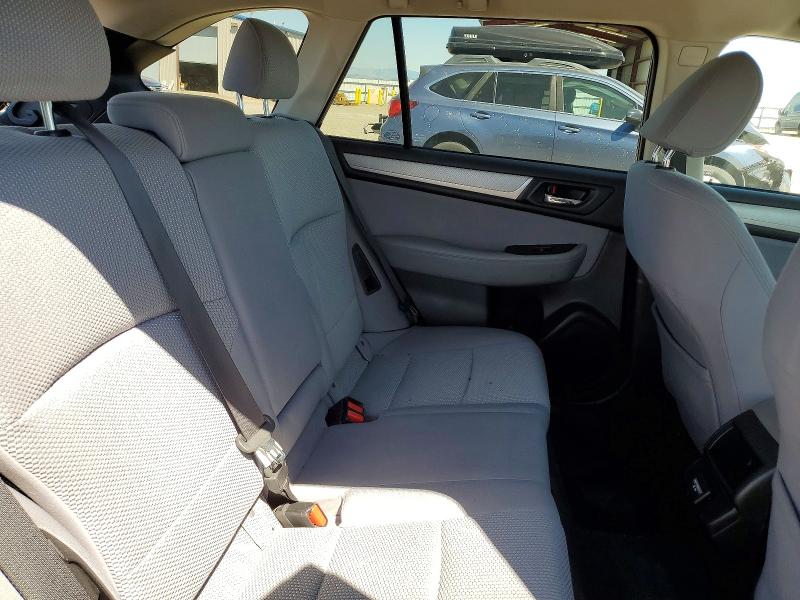 Photo 10 from auction – 2018 SUBARU OUTBACK with VIN 4S4BSAFC8J3362471