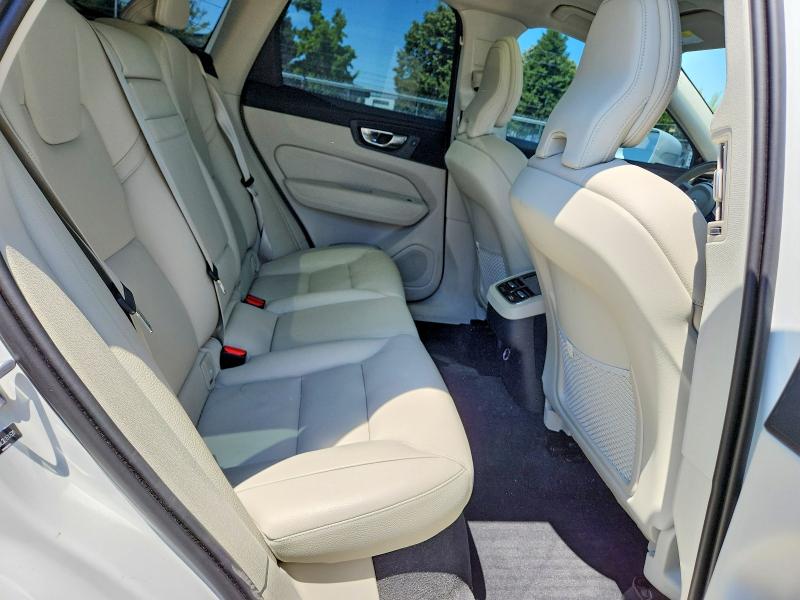 Photo 11 from auction – 2020 VOLVO XC60 with VIN YV4102RL3L1610631