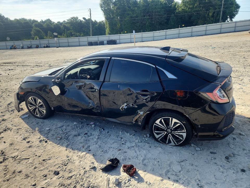 Photo 2 from auction – 2018 HONDA CIVIC with VIN SHHFK7H28JU409092