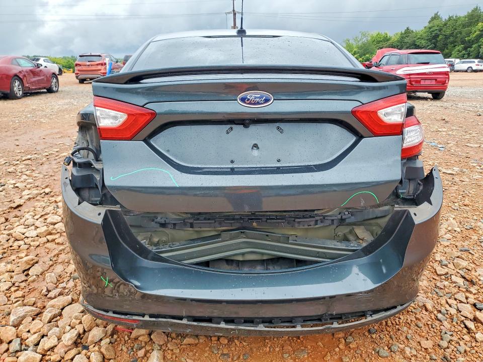Photo 6 from auction – 2016 FORD FUSION with VIN 3FA6P0RU1GR190354