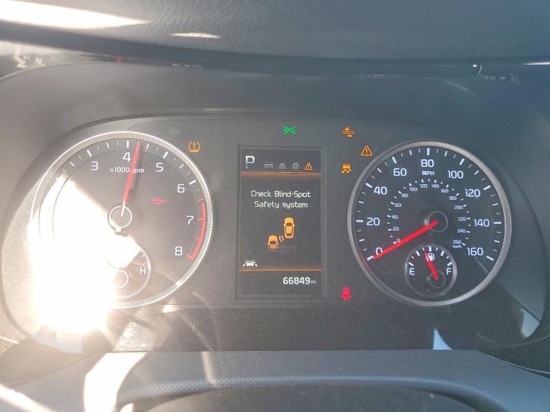 Photo 9 from auction – 2021 KIA K5 with VIN 5XXG64J25MG029633