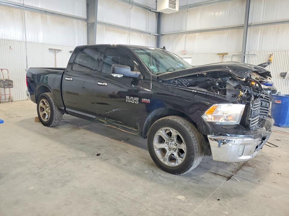 Photo 4 from auction – 2018 RAM 1500 with VIN 3C6RR7LT5JG228303