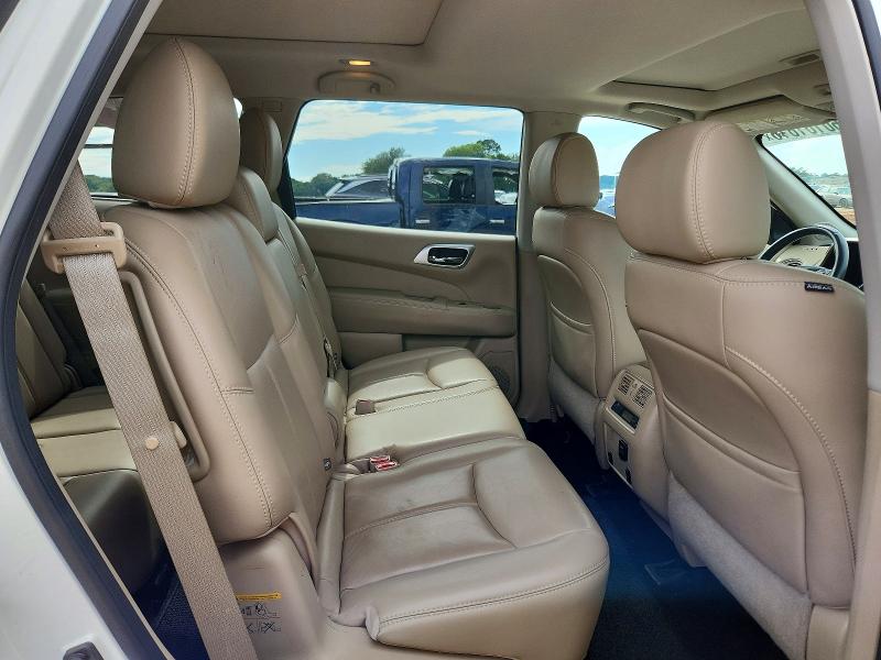Photo 11 from auction – 2017 NISSAN PATHFINDER with VIN 5N1DR2MN8HC656770