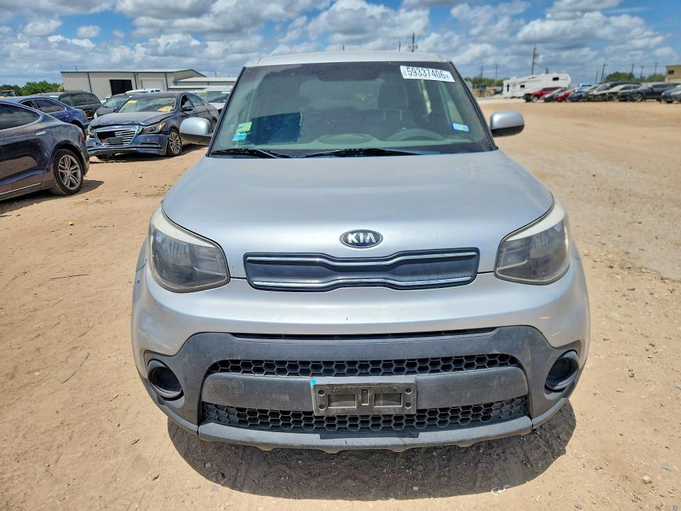 Photo 5 from auction – 2017 KIA SOUL with VIN KNDJN2A26H7497382