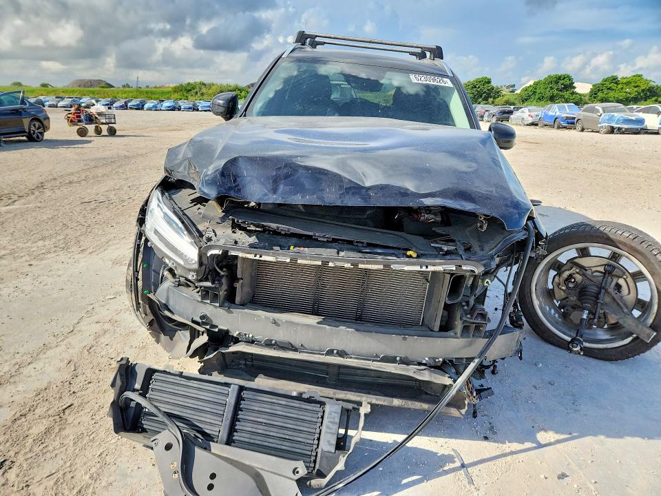 Photo 5 from auction – 2017 VOLVO XC90 with VIN YV4BC0PL3H1124461