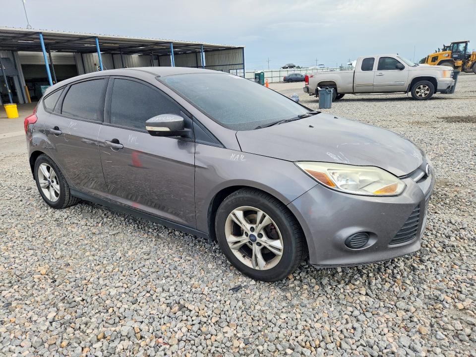 Photo 4 from auction – 2014 FORD FOCUS with VIN 1FADP3K28EL363171