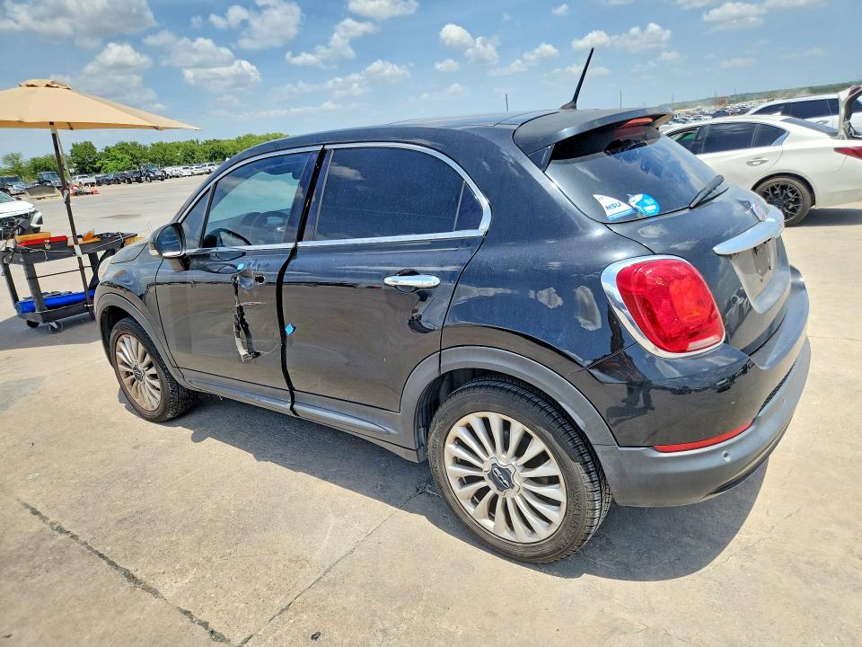 Photo 2 from auction – 2016 FIAT 500X with VIN ZFBCFYDT2GP403786