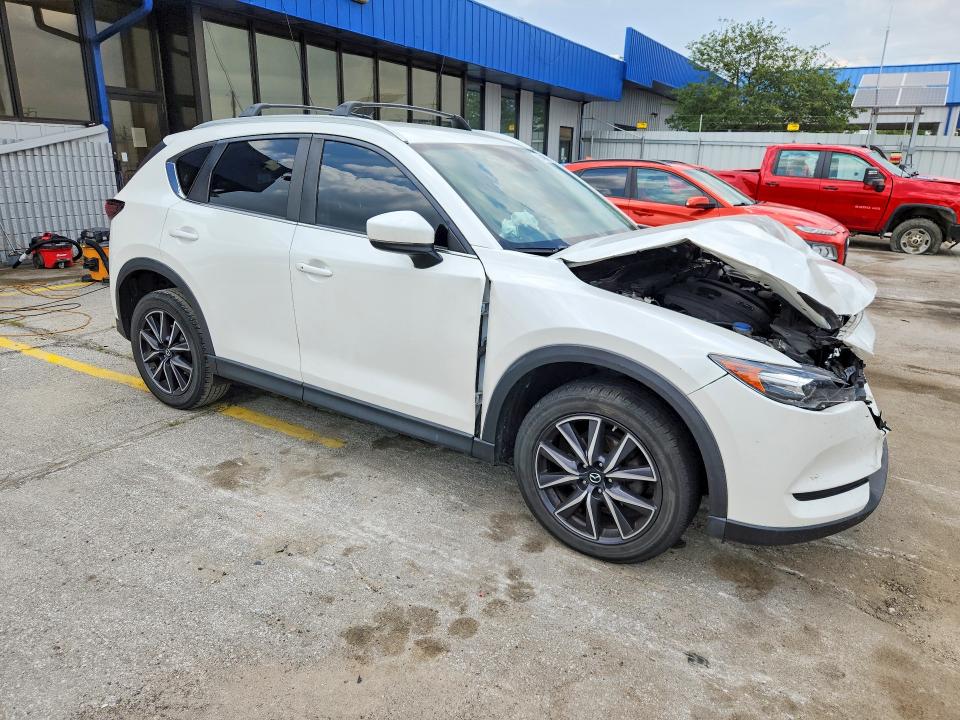 Photo 4 from auction – 2018 MAZDA CX-5 with VIN JM3KFBCM3J0397178