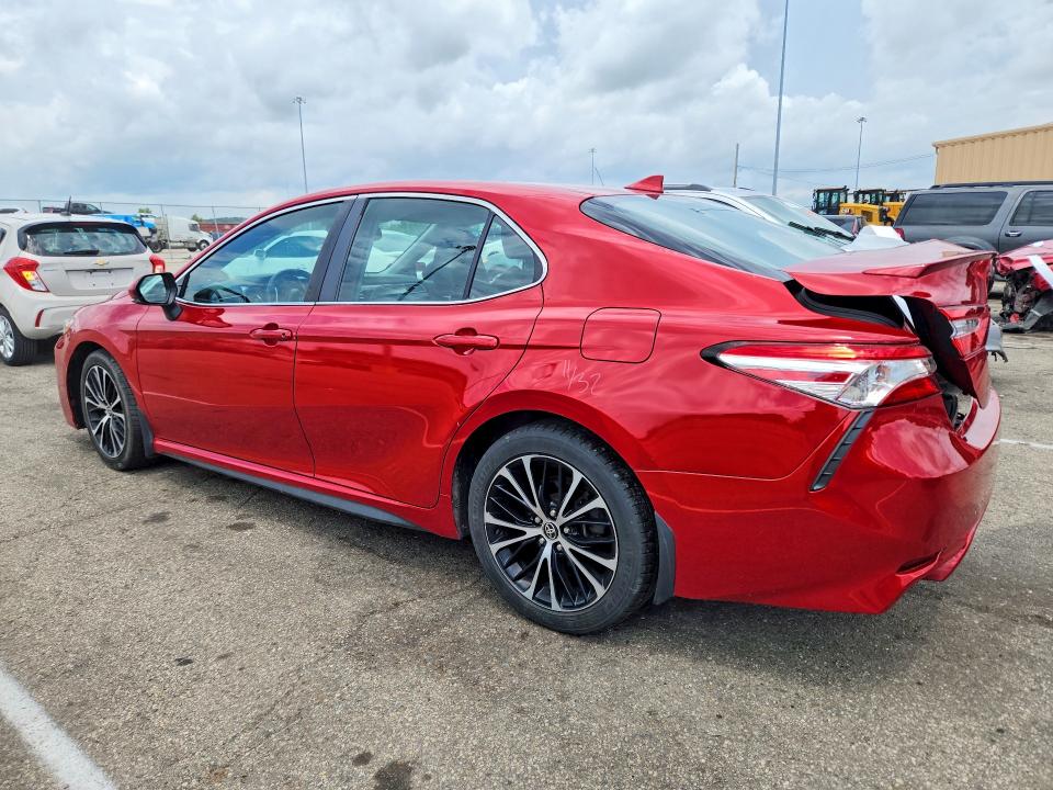 Photo 2 from auction – 2020 TOYOTA CAMRY with VIN 4T1M11BK7LU011833