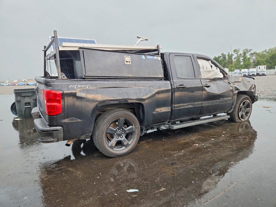Photo 3 from auction – 2017 CHEVROLET SILVERADO with VIN 1GCVKPEC8HZ294010