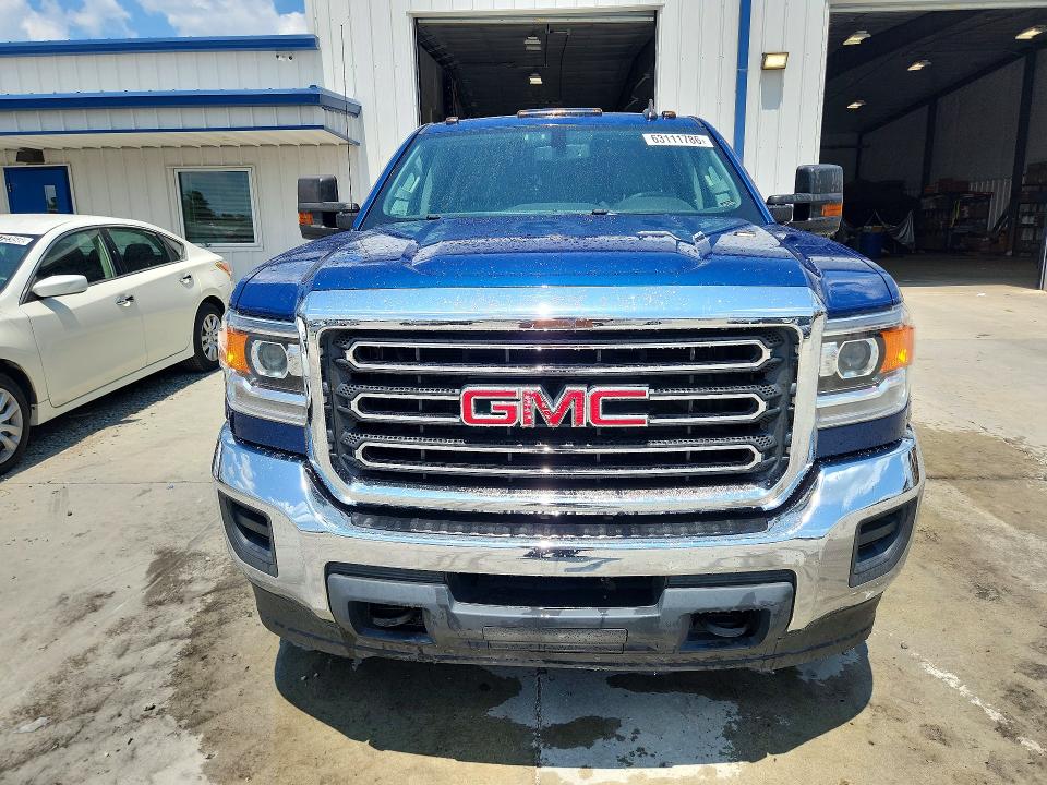 Photo 5 from auction – 2017 GMC SIERRA with VIN 1GT42VCG7HF162606
