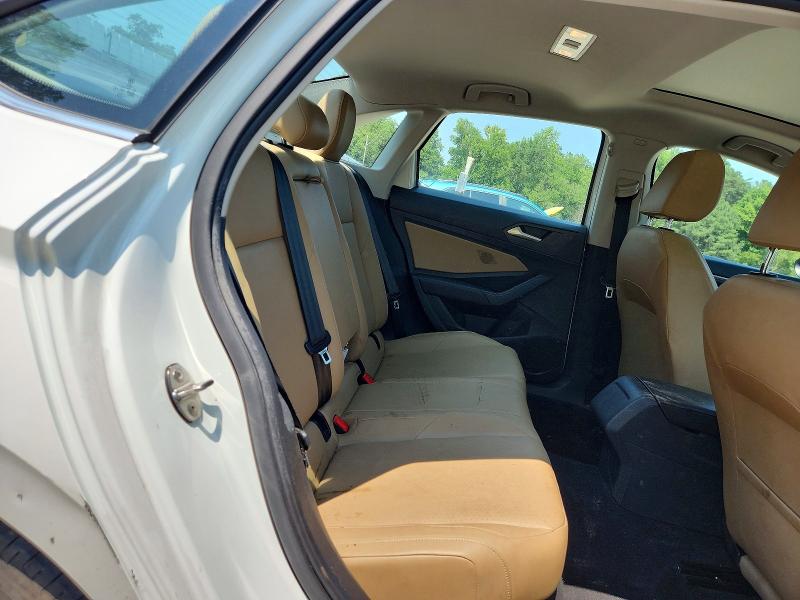Photo 10 from auction – 2019 VOLKSWAGEN JETTA with VIN 3VWE57BU7KM098716