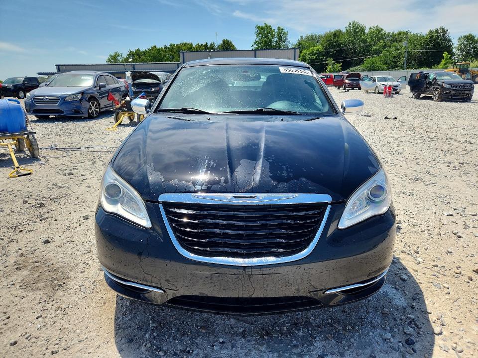 Photo 5 from auction – 2014 CHRYSLER 200 with VIN 1C3CCBCG8EN172638