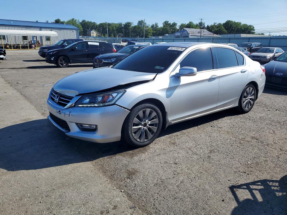 HONDA ACCORD 2013 with VIN 1HGCR3F84DA038866 - Photo from auction