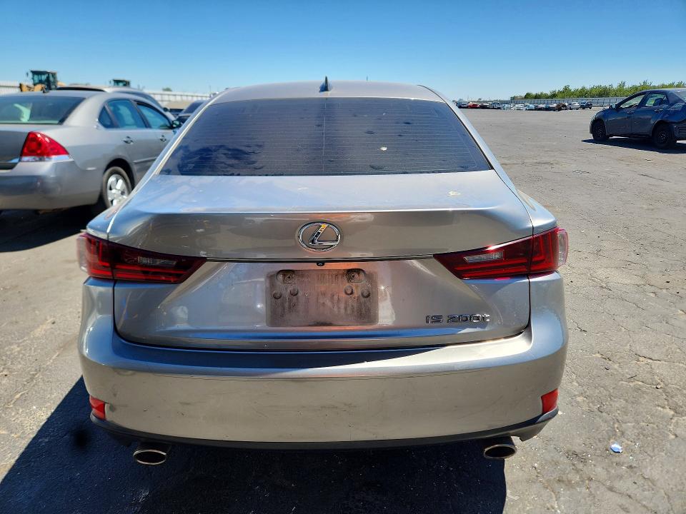 Photo 6 from auction – 2016 LEXUS IS with VIN JTHBA1D22G5016445