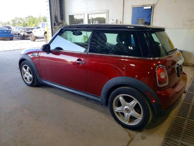 Photo 2 from auction – 2008 MINI COOPER with VIN WMWMF33518TT60216