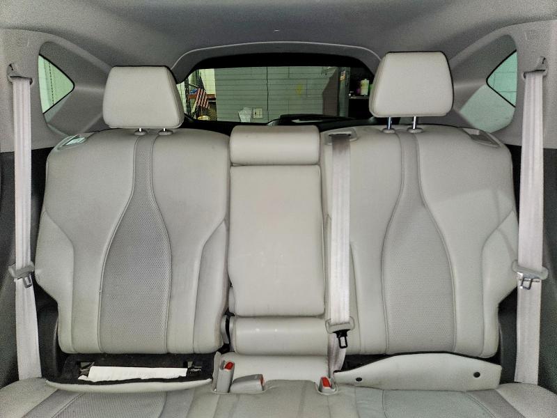 Photo 10 from auction – 2021 ACURA RDX with VIN 5J8TC2H50ML014499